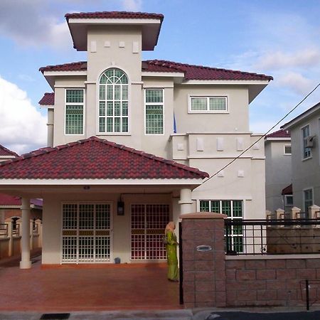 Casa D'Astana Homestay Sungai Petani For Muslim Only Eksteriør billede